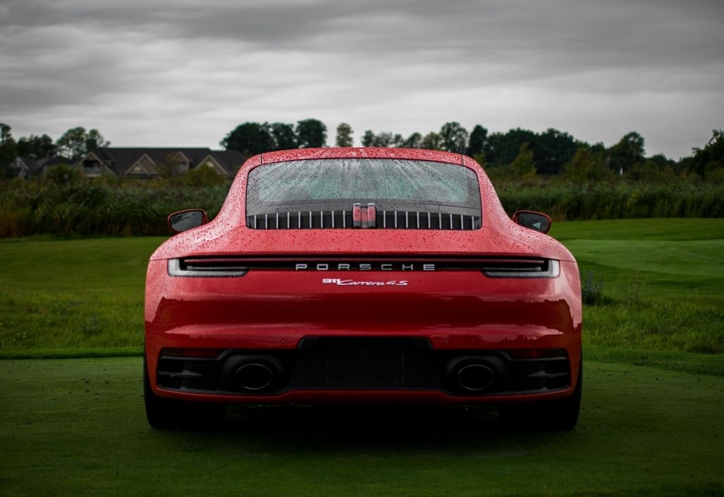 How Much Does it Cost to Lease a Porsche 911?