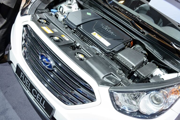 Hyundai Accent Engine Replacement Cost [Labor & Parts]